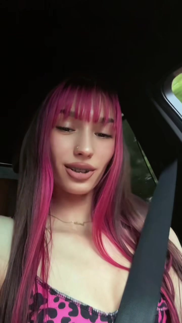 @♕ 𝓢𝔃𝓵𝓵𝓪𝓹𝓼 ♕