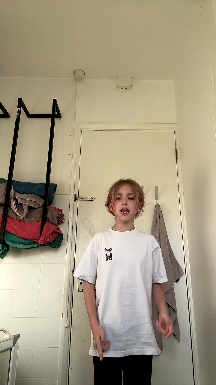 @kyana