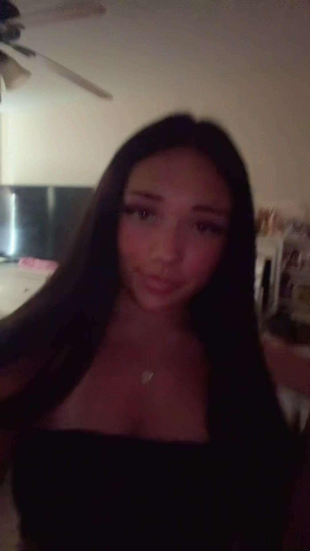 @😇