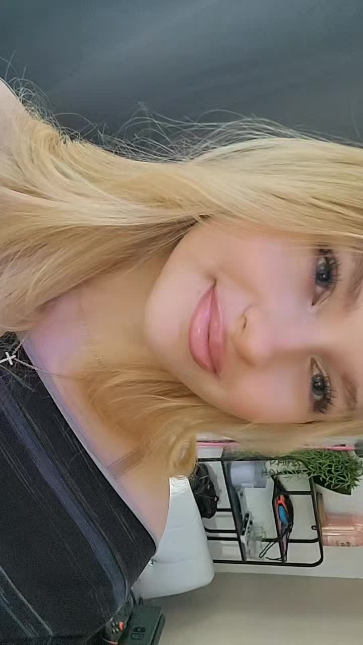 @Viktoria