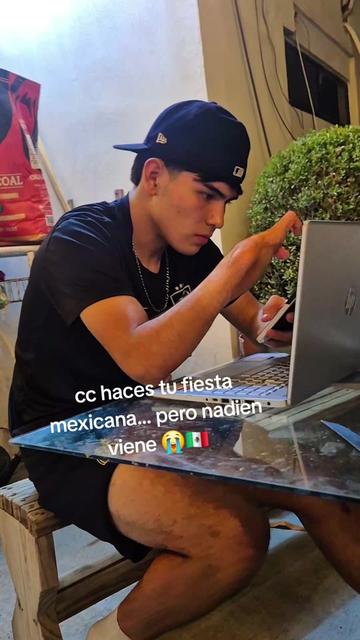 @LUPITA MARTINEZ 😻