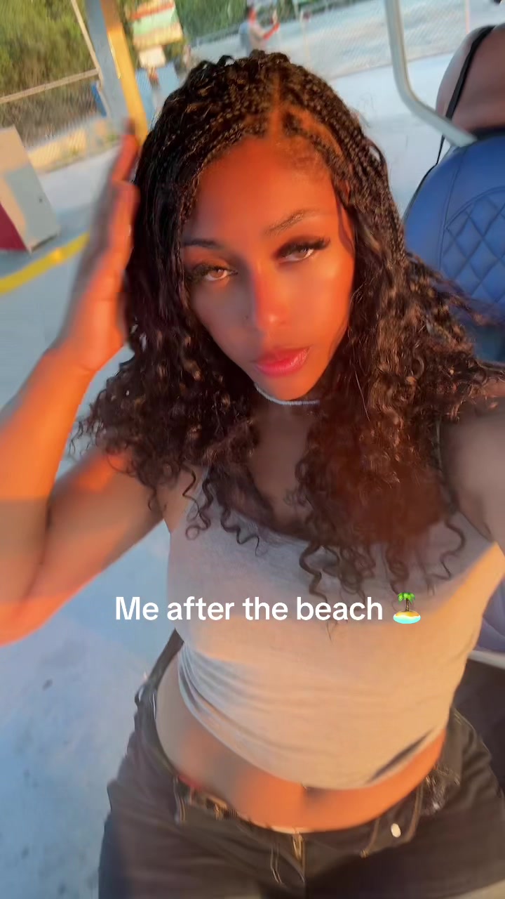 @Pinklaflare