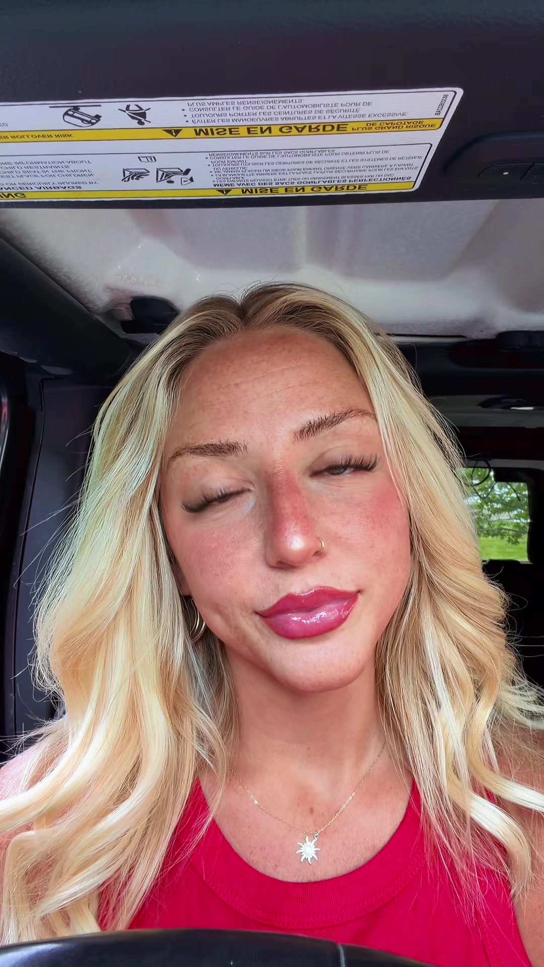 @BlondiJessi