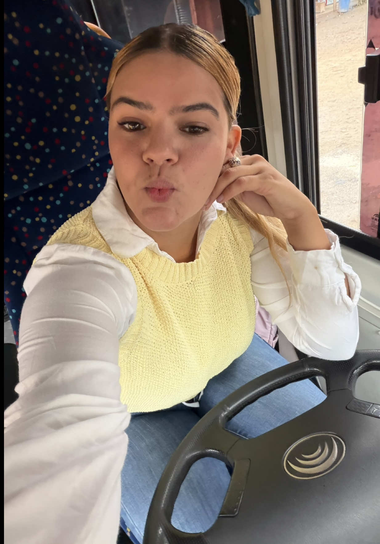 @️Jennifer Blandón🦦🚍