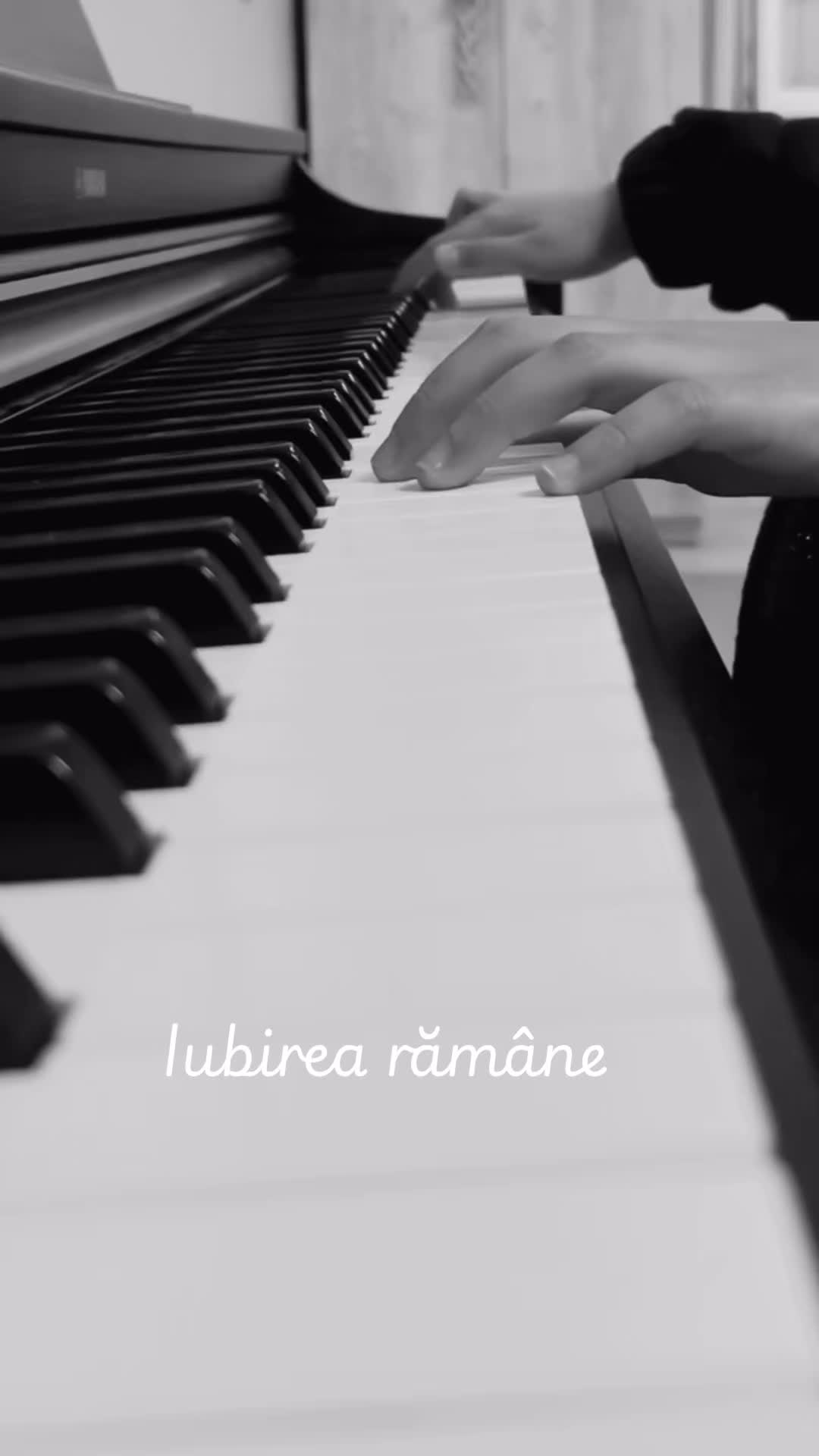 @✦𝓝𝓸𝓽𝓮𝓜𝓮 ♫ ✦