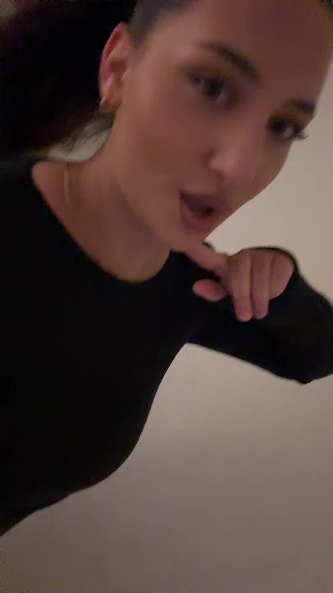 @Jasmin 𝟸ʀ𝟺ʏ