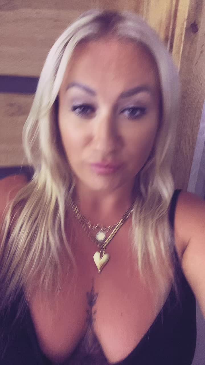 @karollaa87