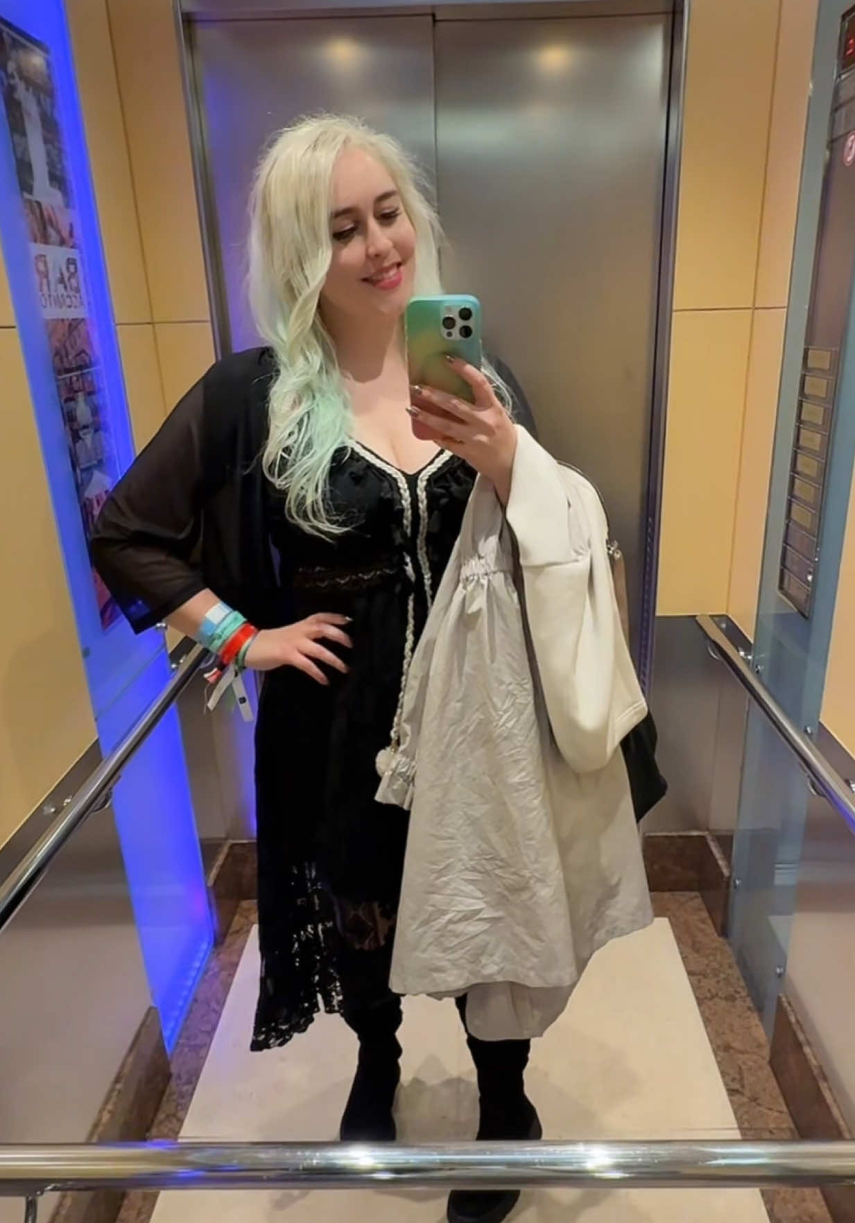 @Juliversal