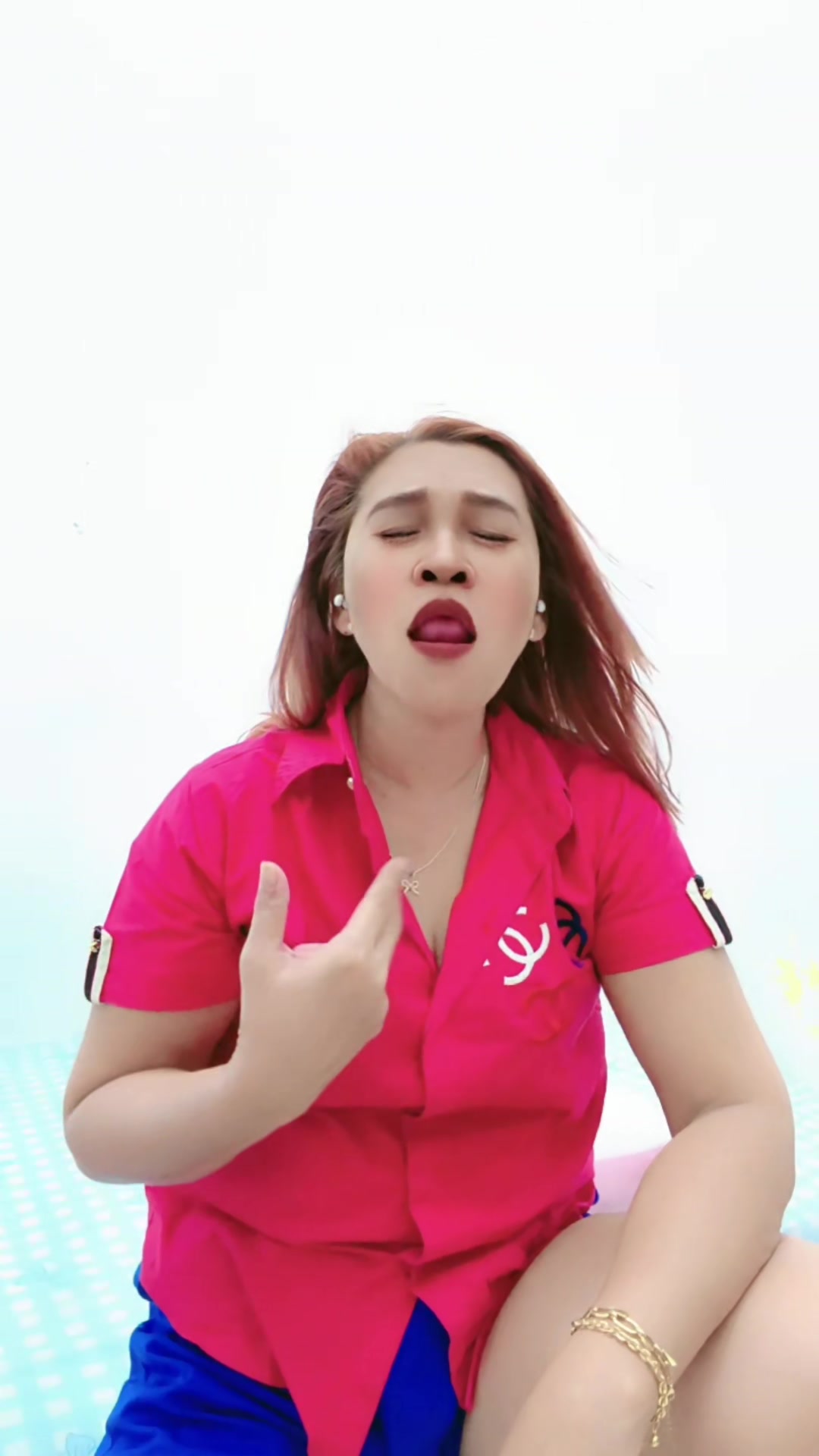 @Veronica magaretha