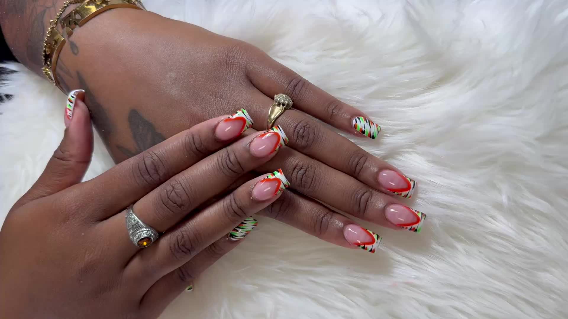 @Top Nails