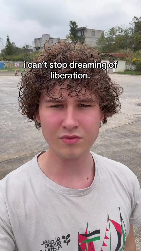 @YourFavoriteGuy☭