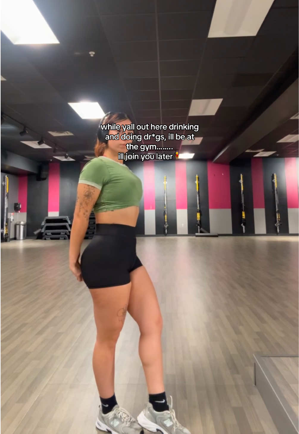 @zoe marie ♡‧₊˚