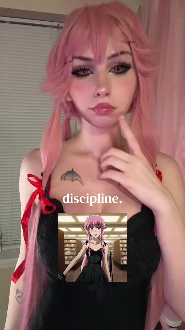 @lili 🧁🪽