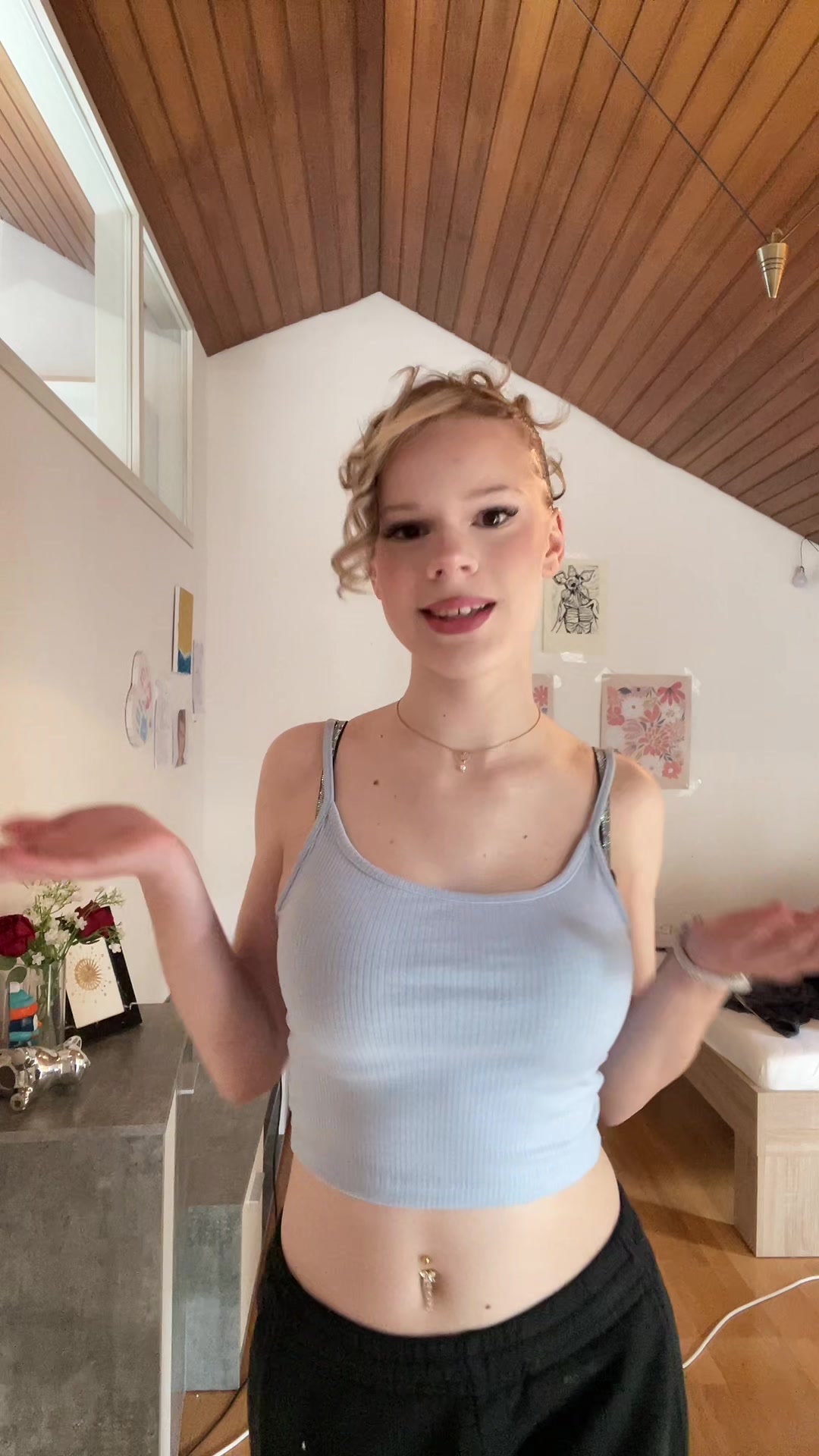 @<3