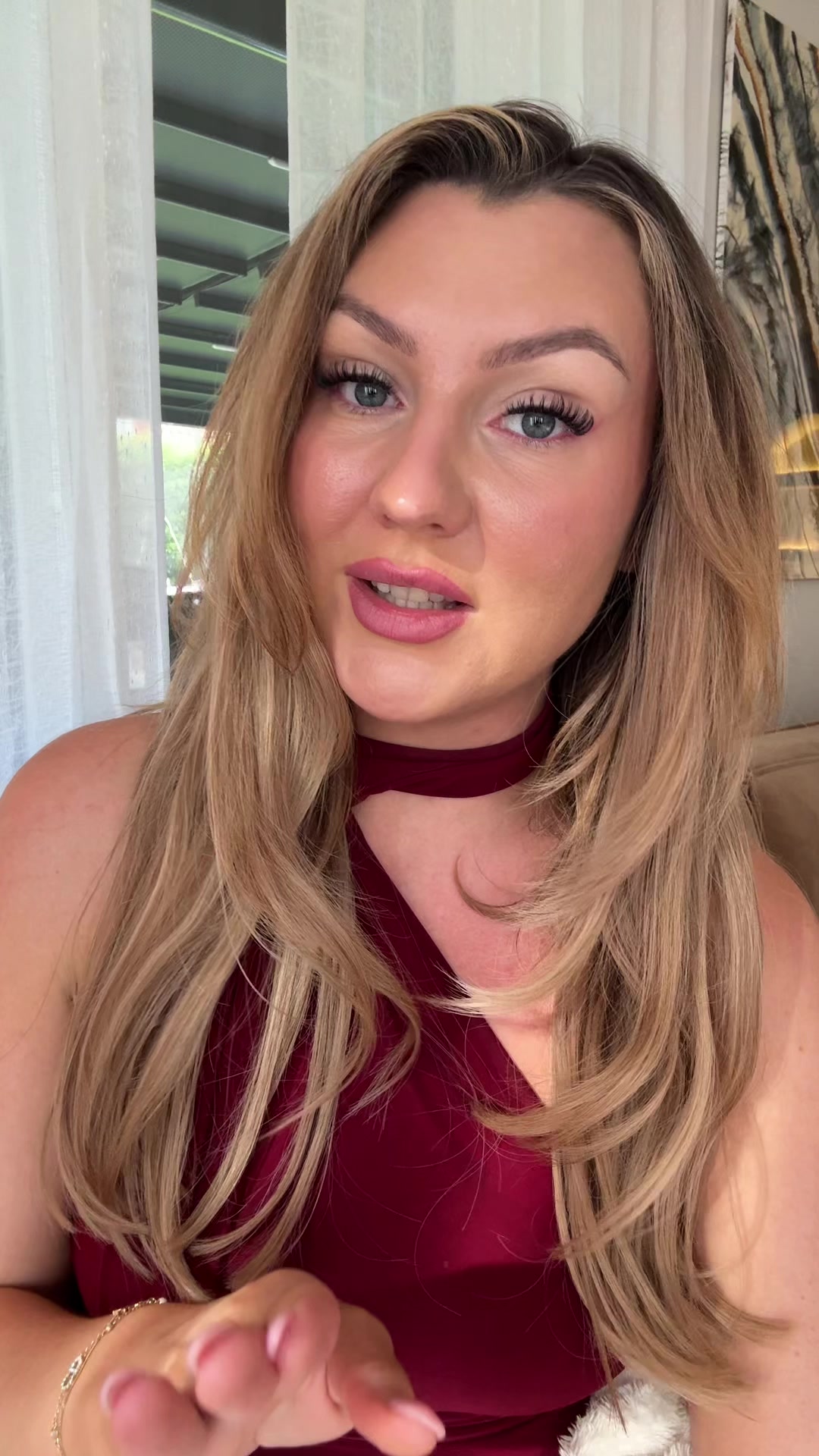 @kristinathrills