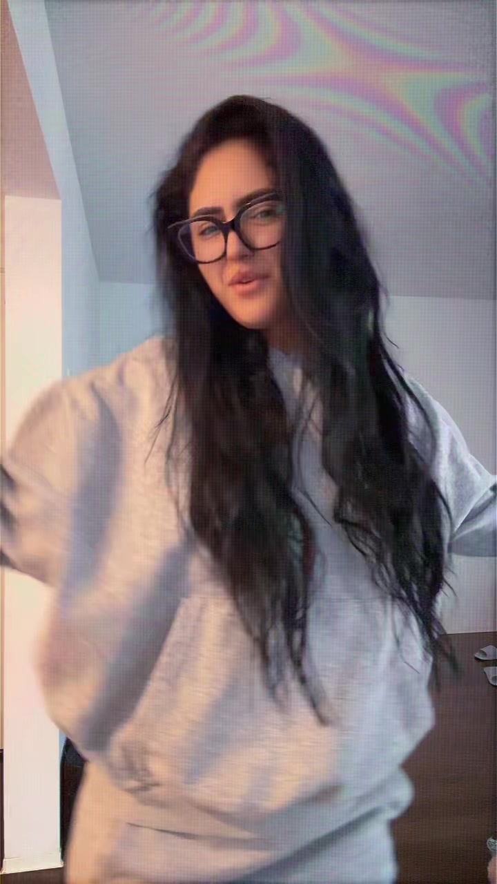 @Elena Jora
