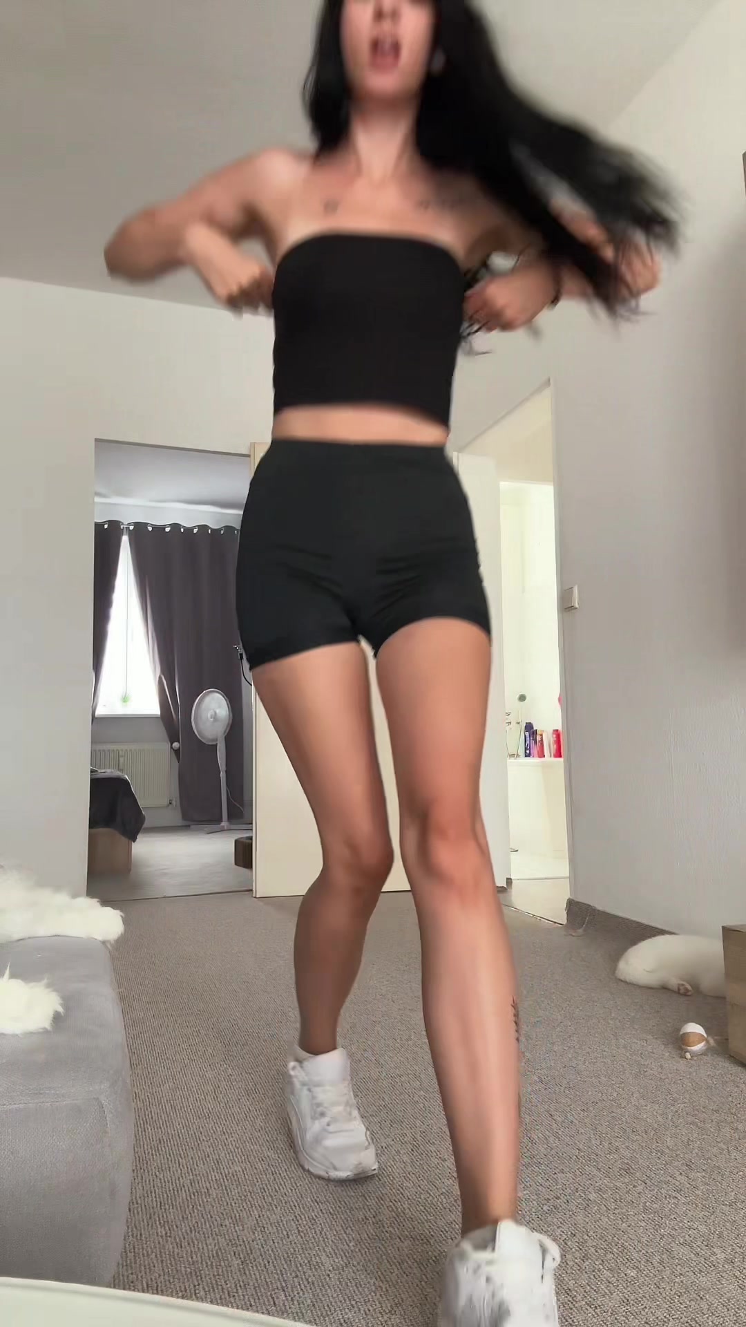@🎭