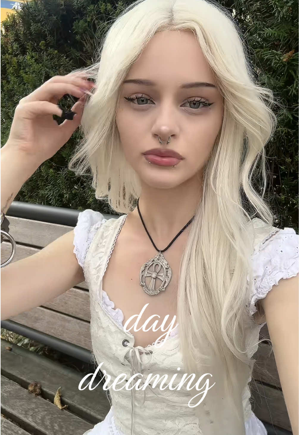 @☥