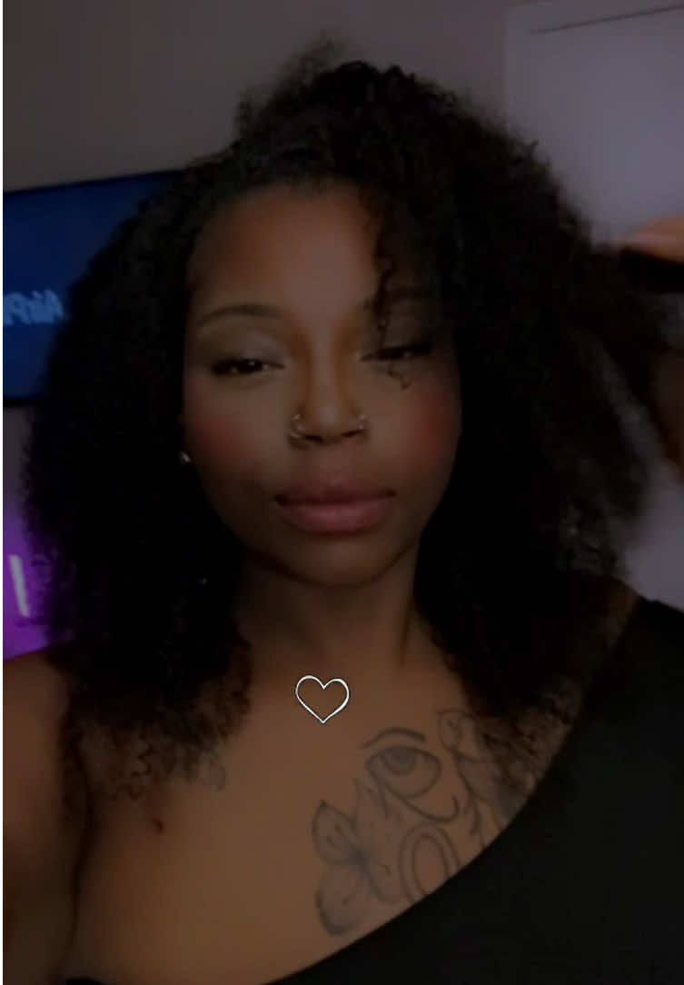 @KAYLA_SOSA