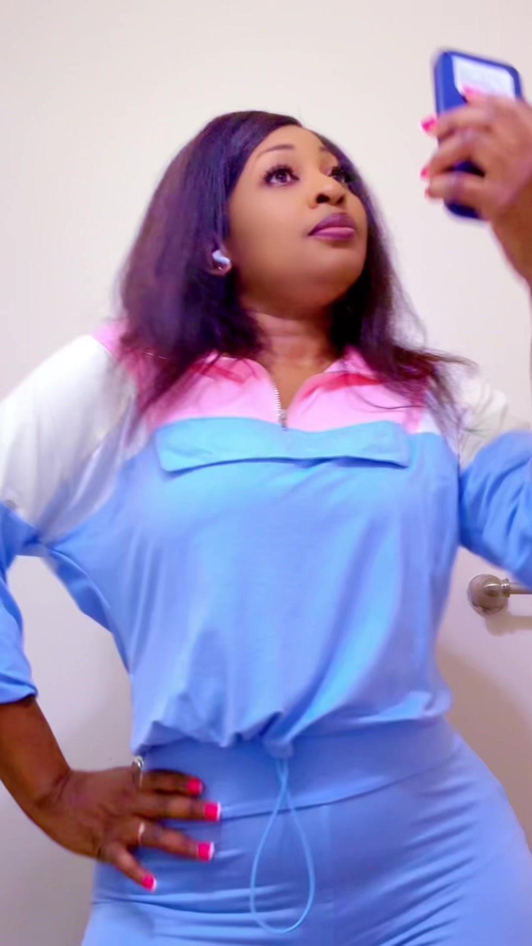 @12ninacamara6