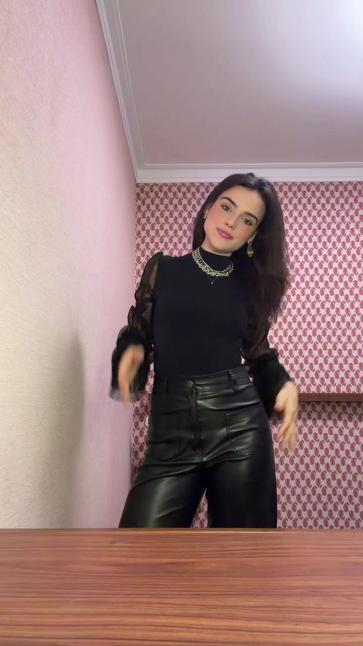 @claracorsi