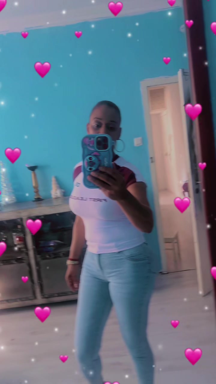 @La mariposa más bella ๐๐๐๐