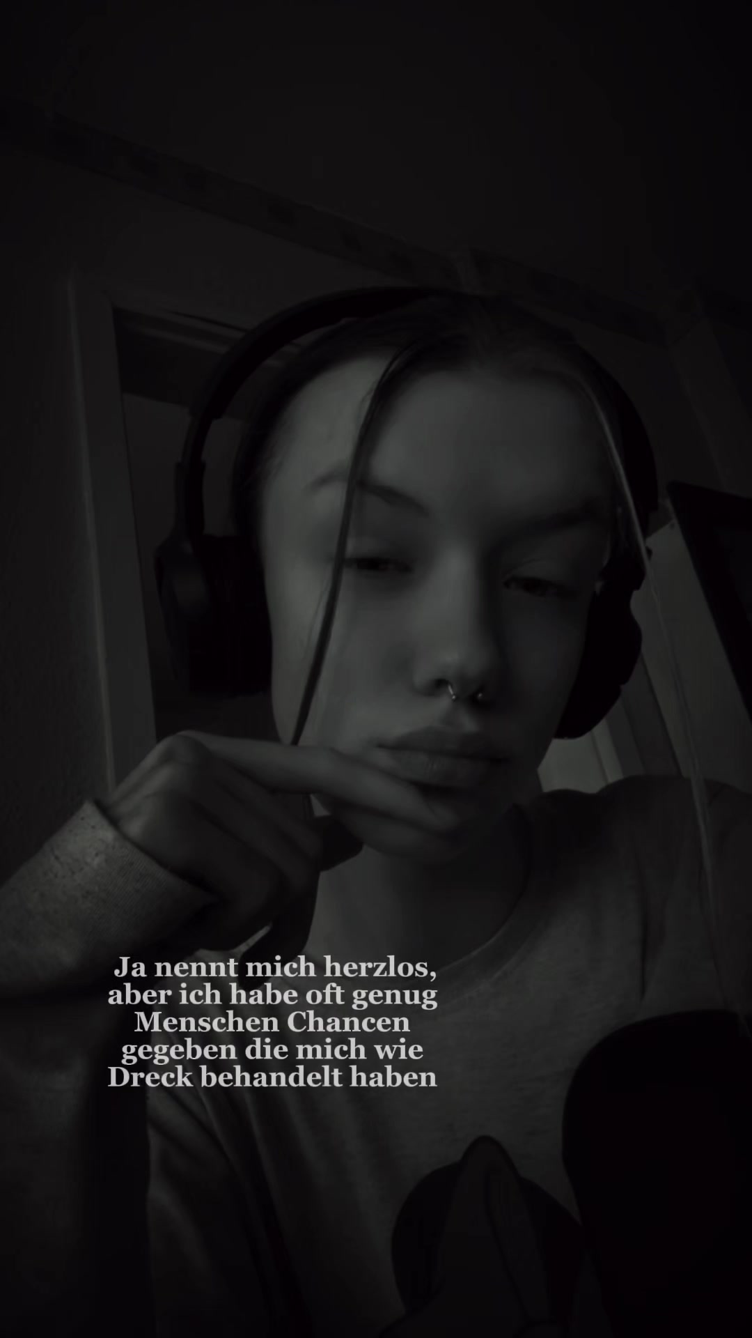 @NotmyProblem😉