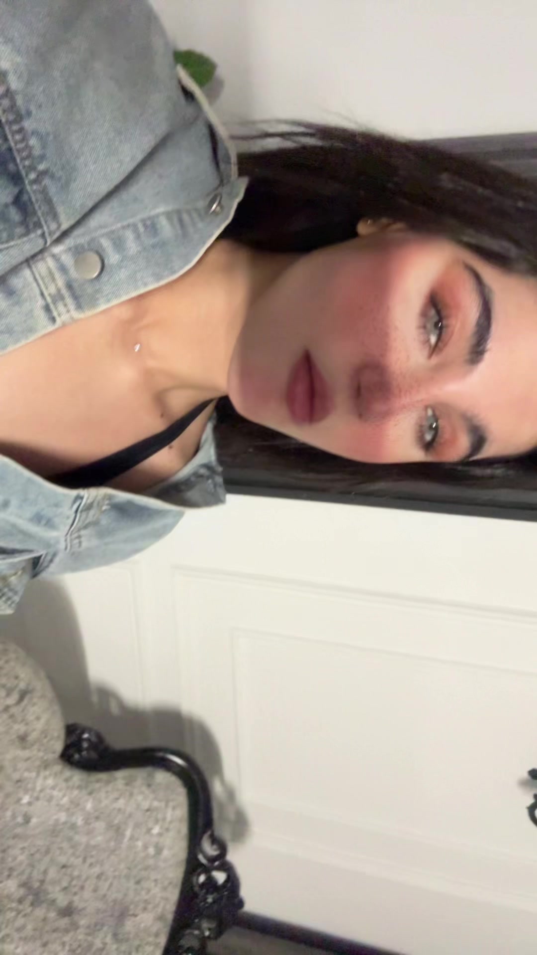 @hwnizb