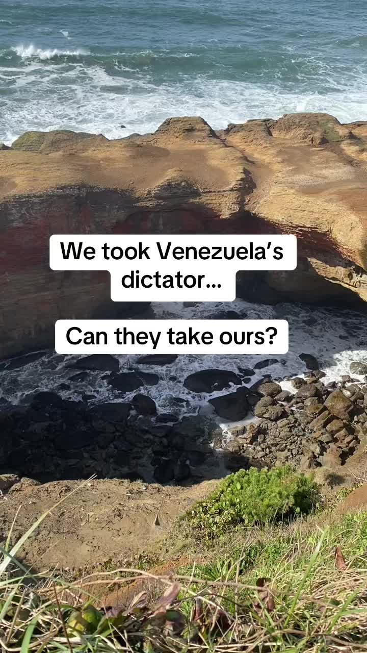 @Leftleaningqueen