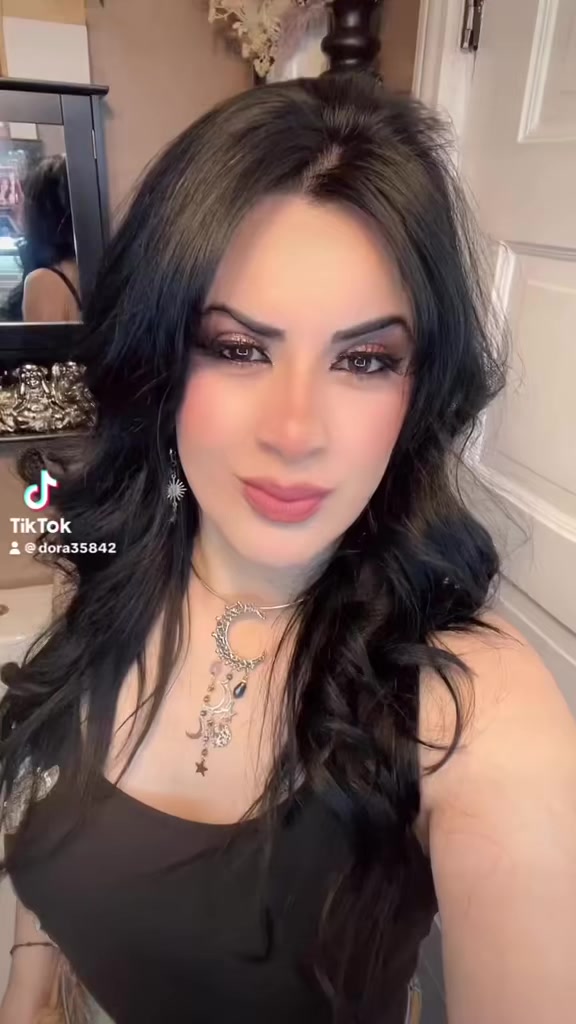 @dora35