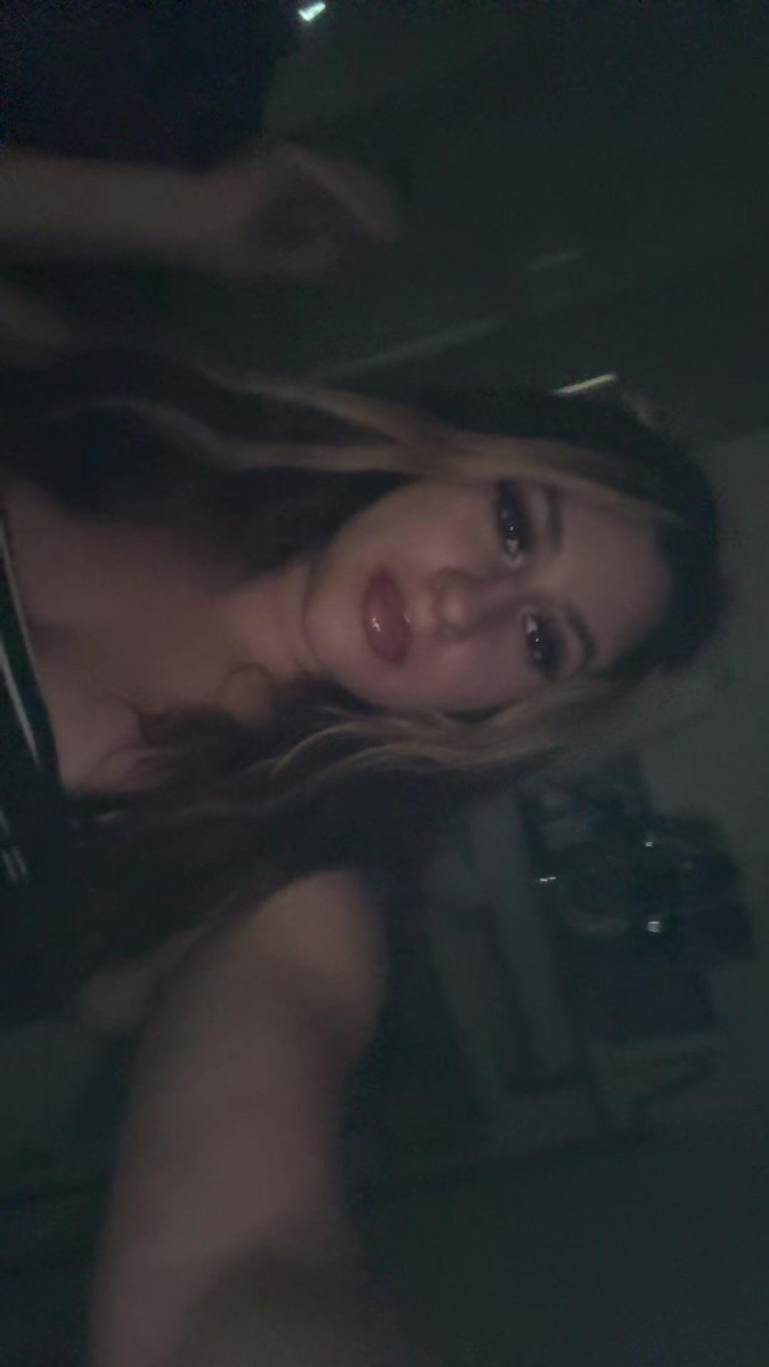 @Angelique Beckerm715