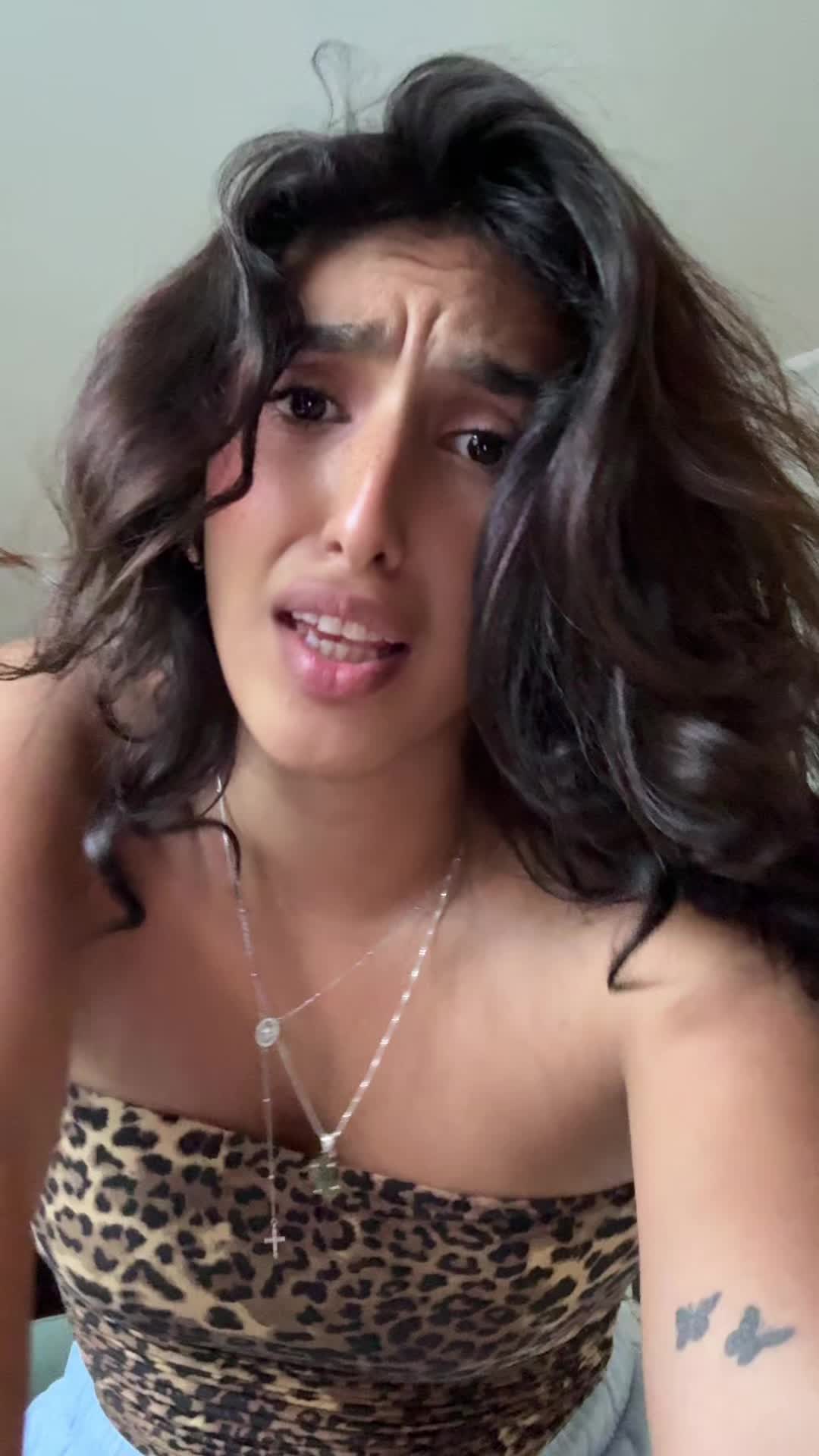 @urgrllcrush