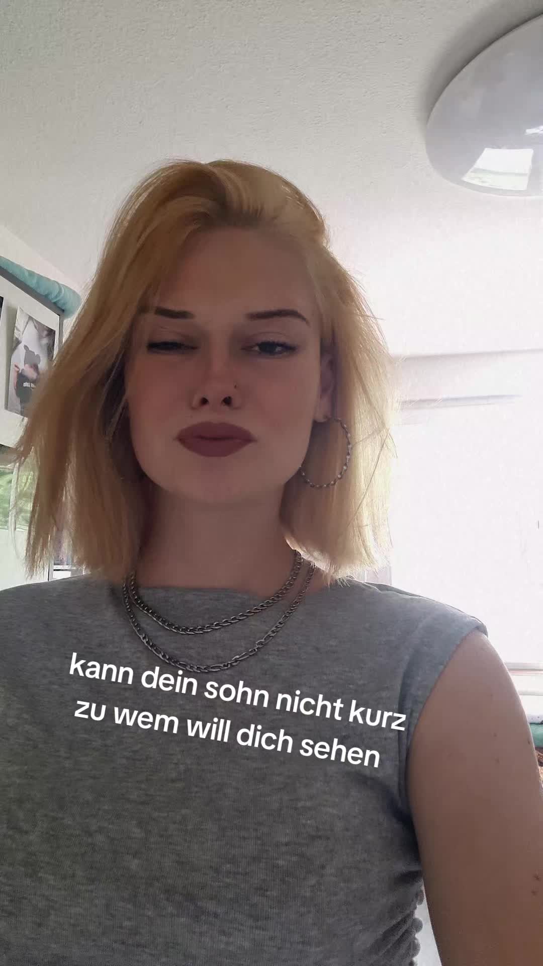 @Lara