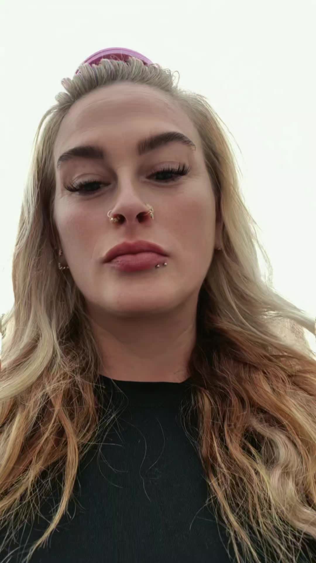 @Inked&blonde