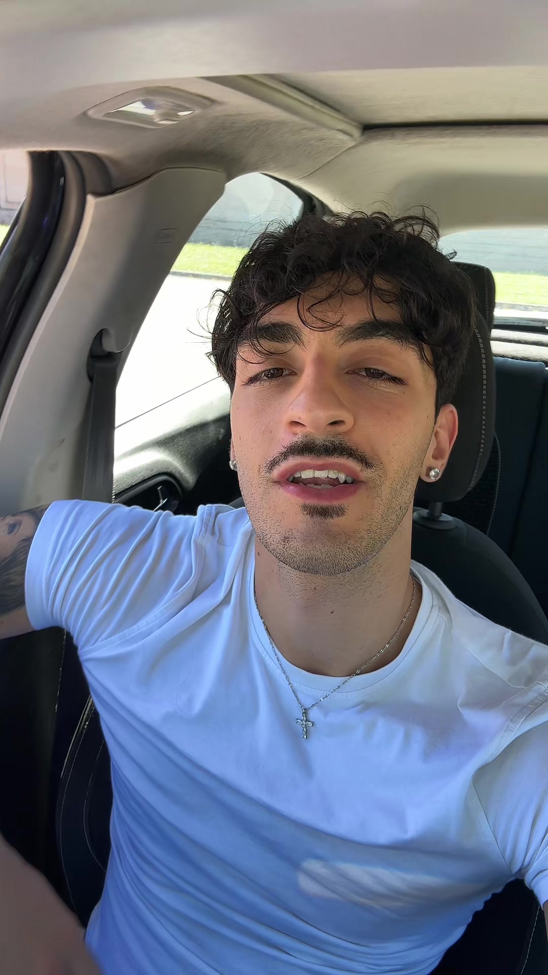 @Emazzz 👺🦈