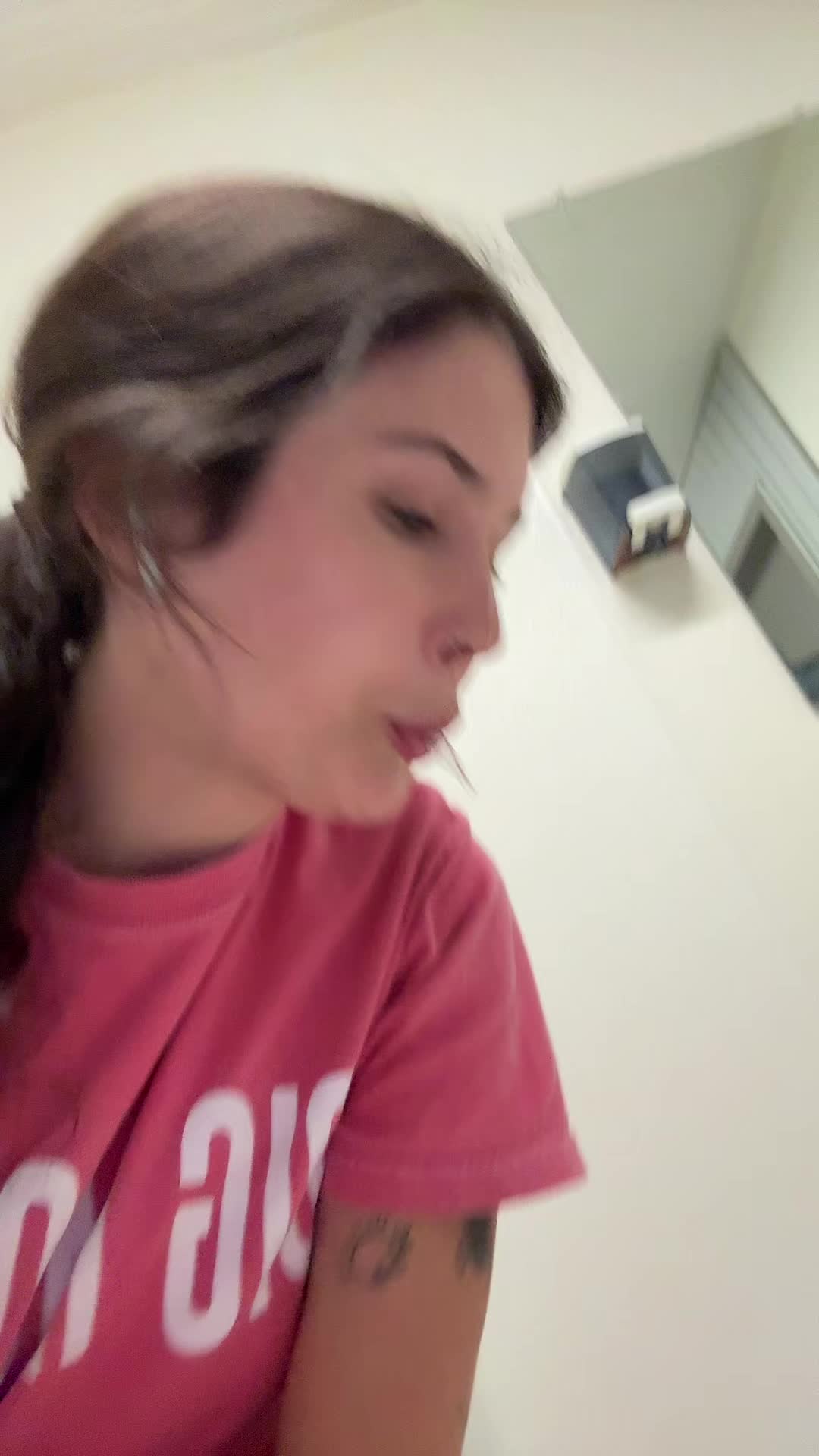 @bigpussyqueen