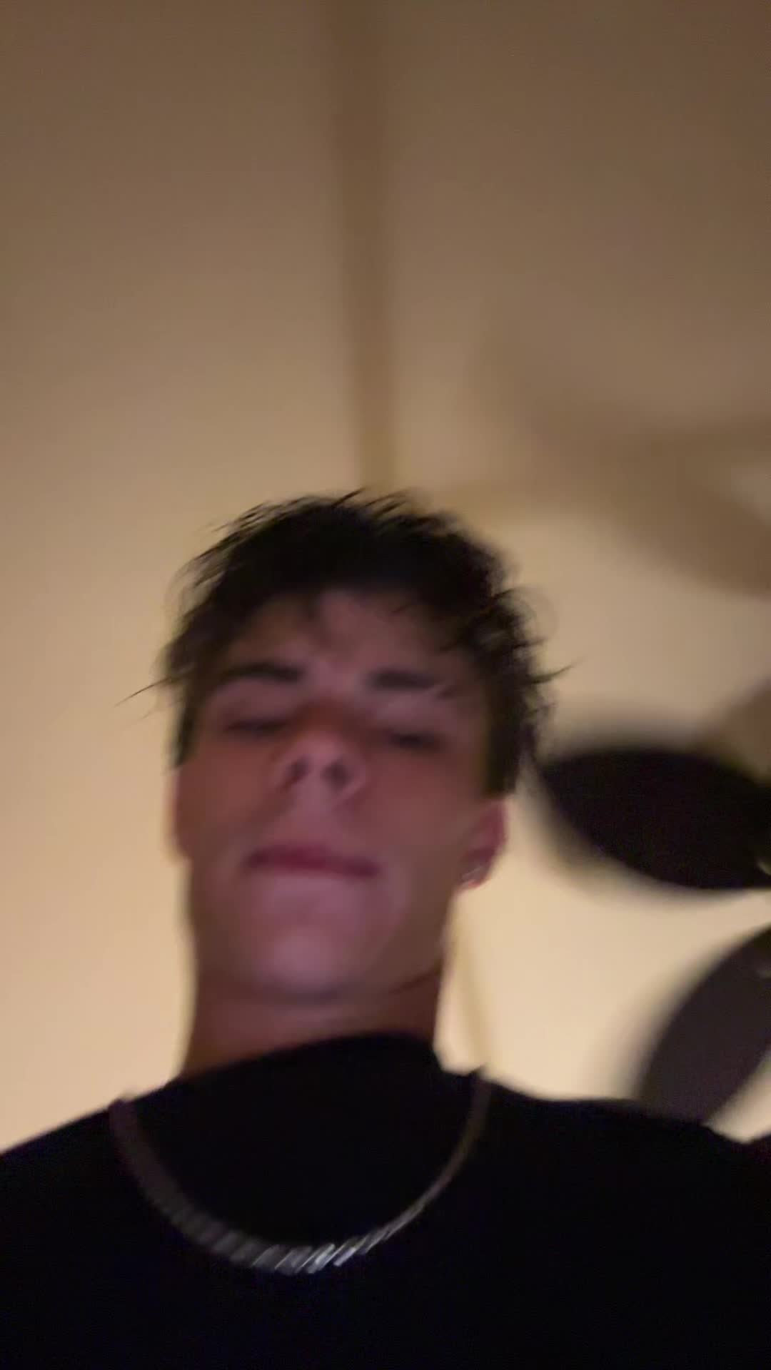 @Lxon_773