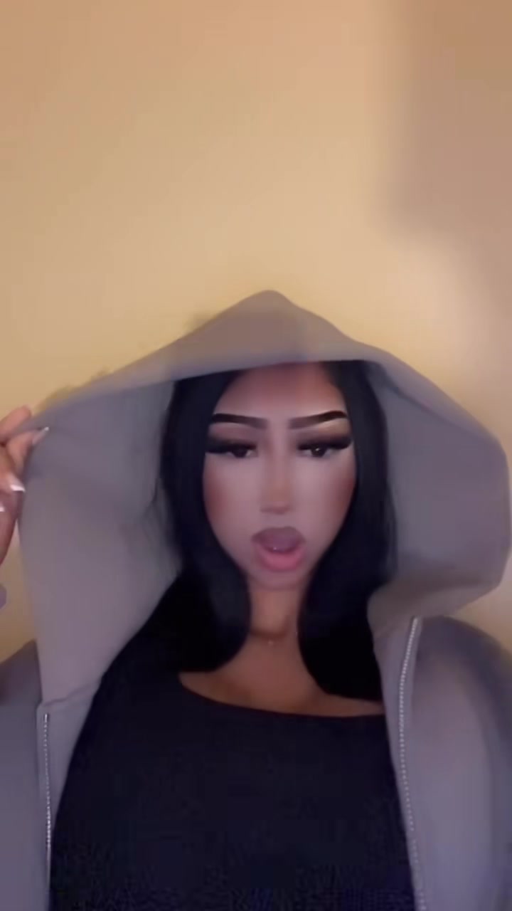 @🥥