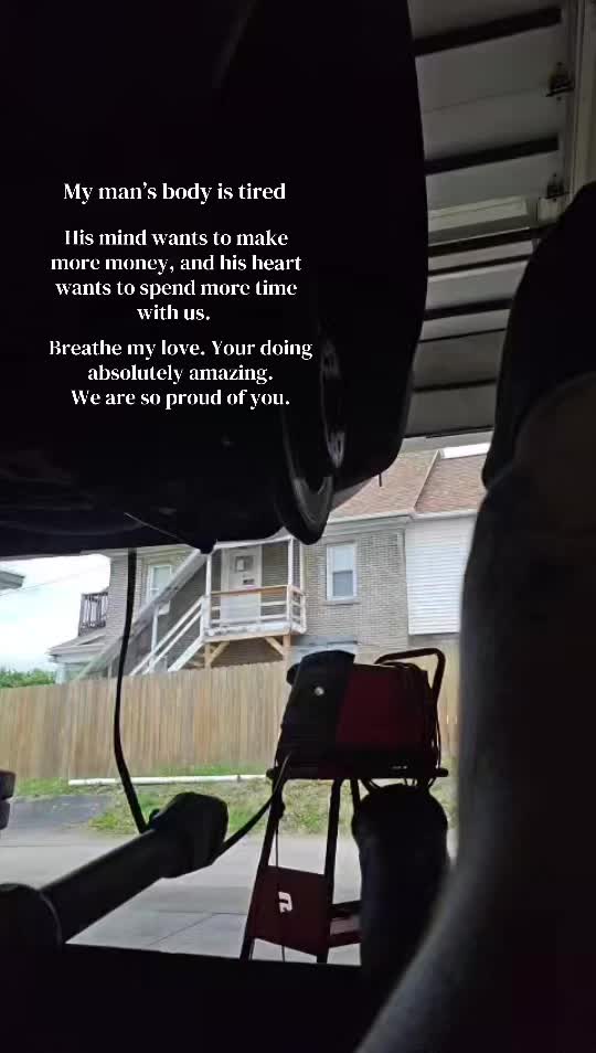 @LizzyBear420