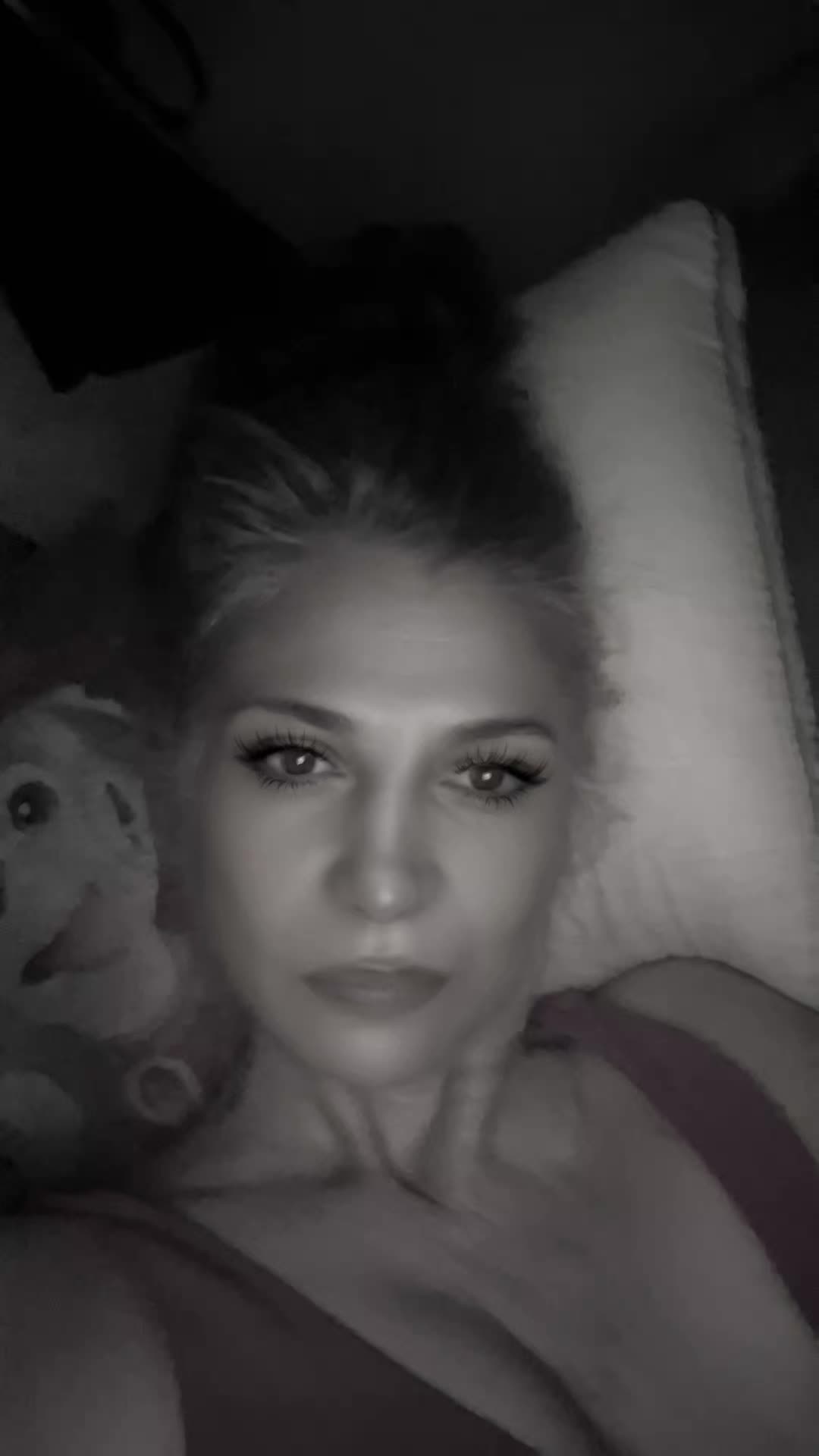 @Annette Sanchez486