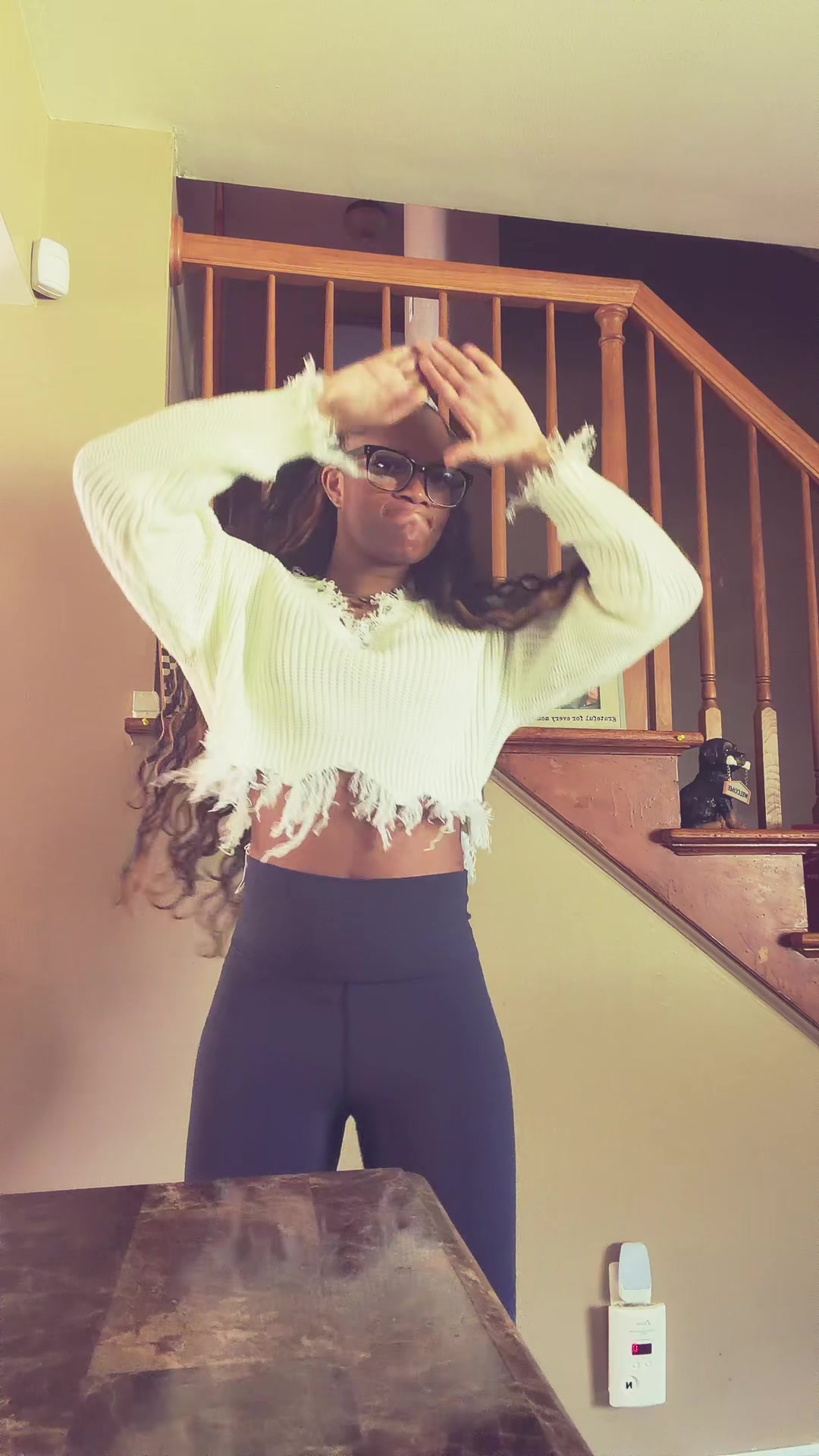 @livelaughllovemari