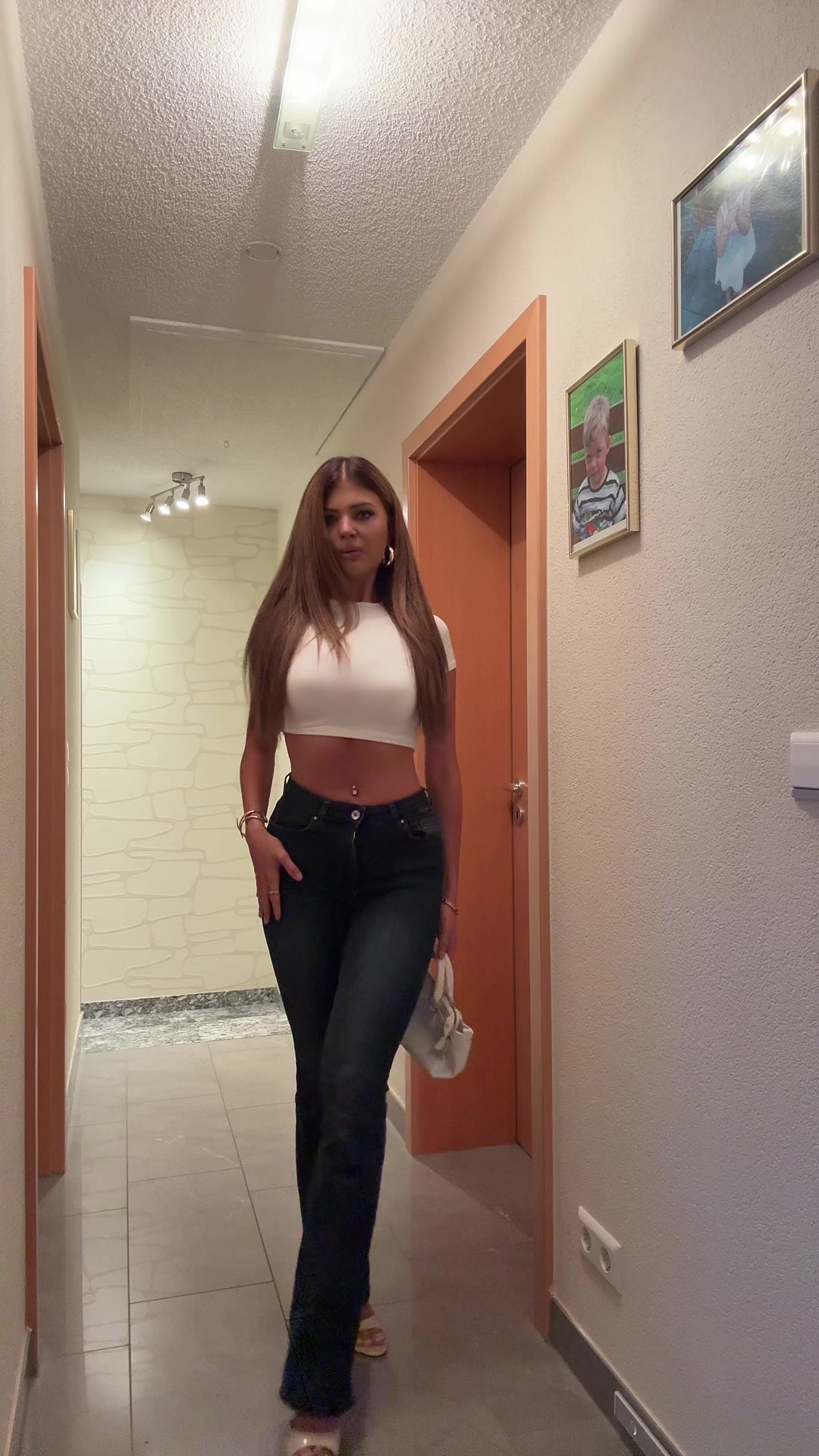 @𝐋𝐀𝐔𝐑𝐀