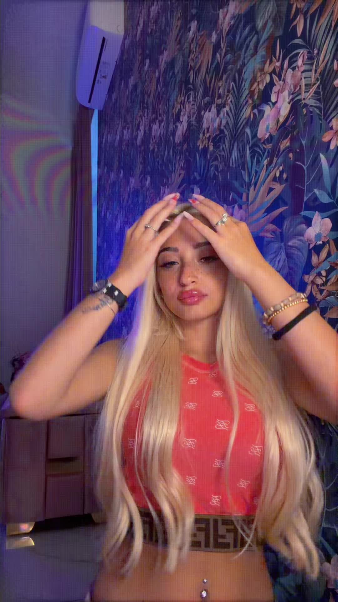 @𝑀