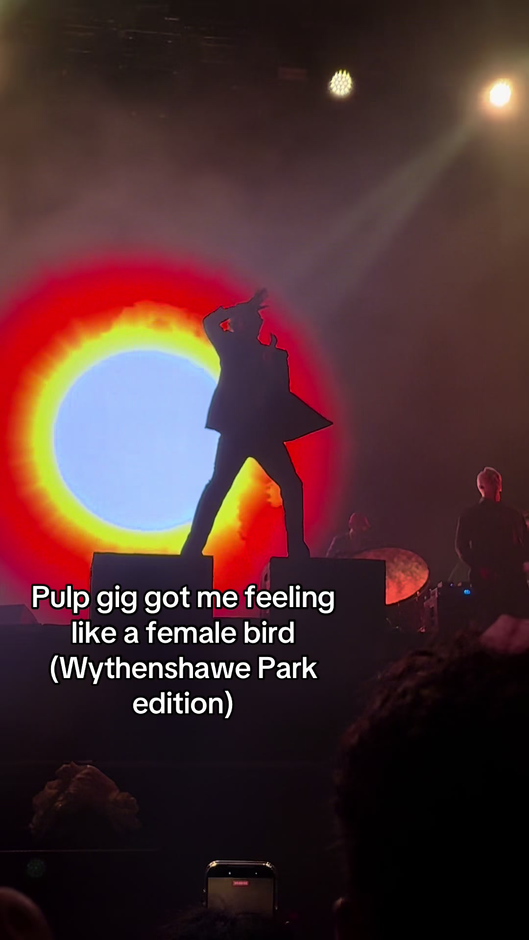 @E💫