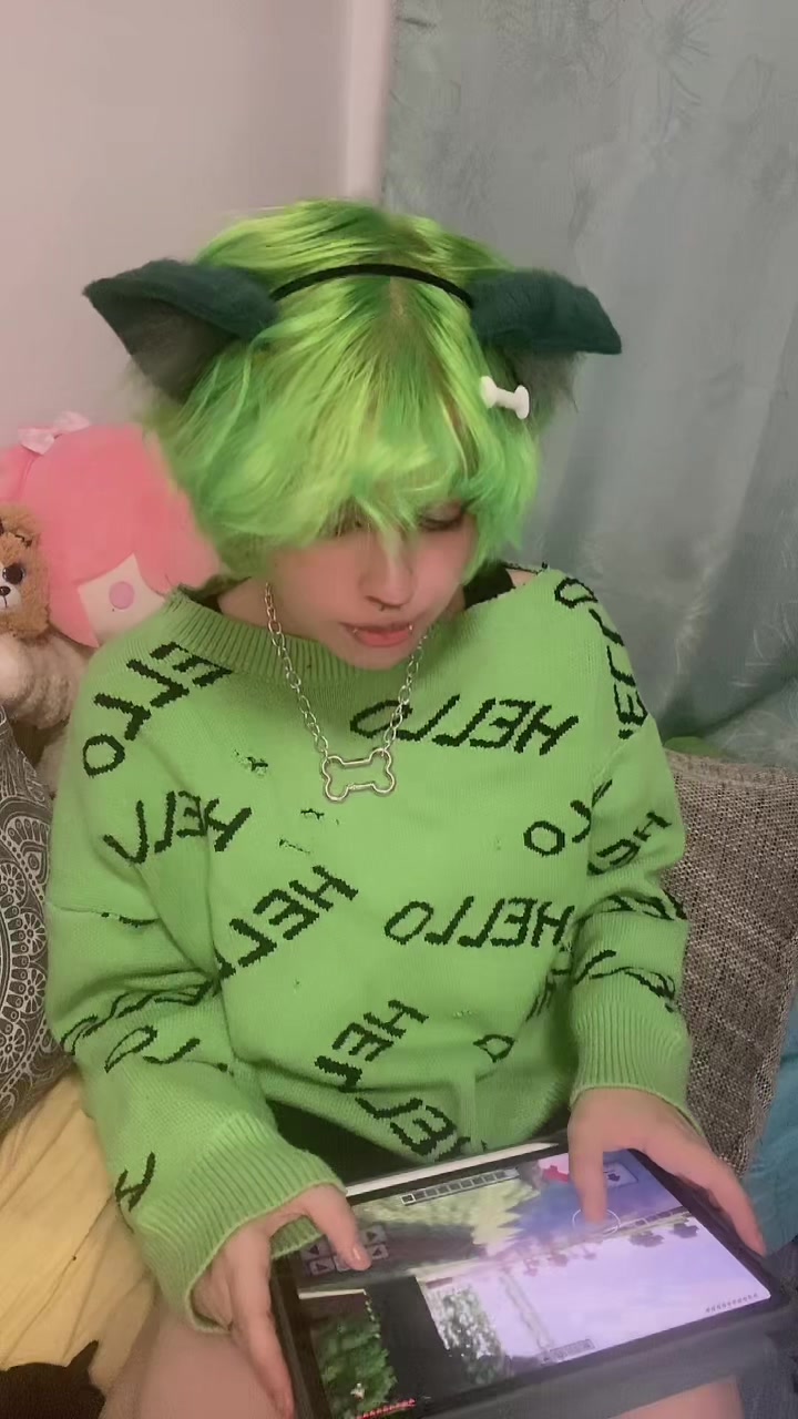 @myosotaee ⋆𖦹˚⋆ [he/they] ☆🦴