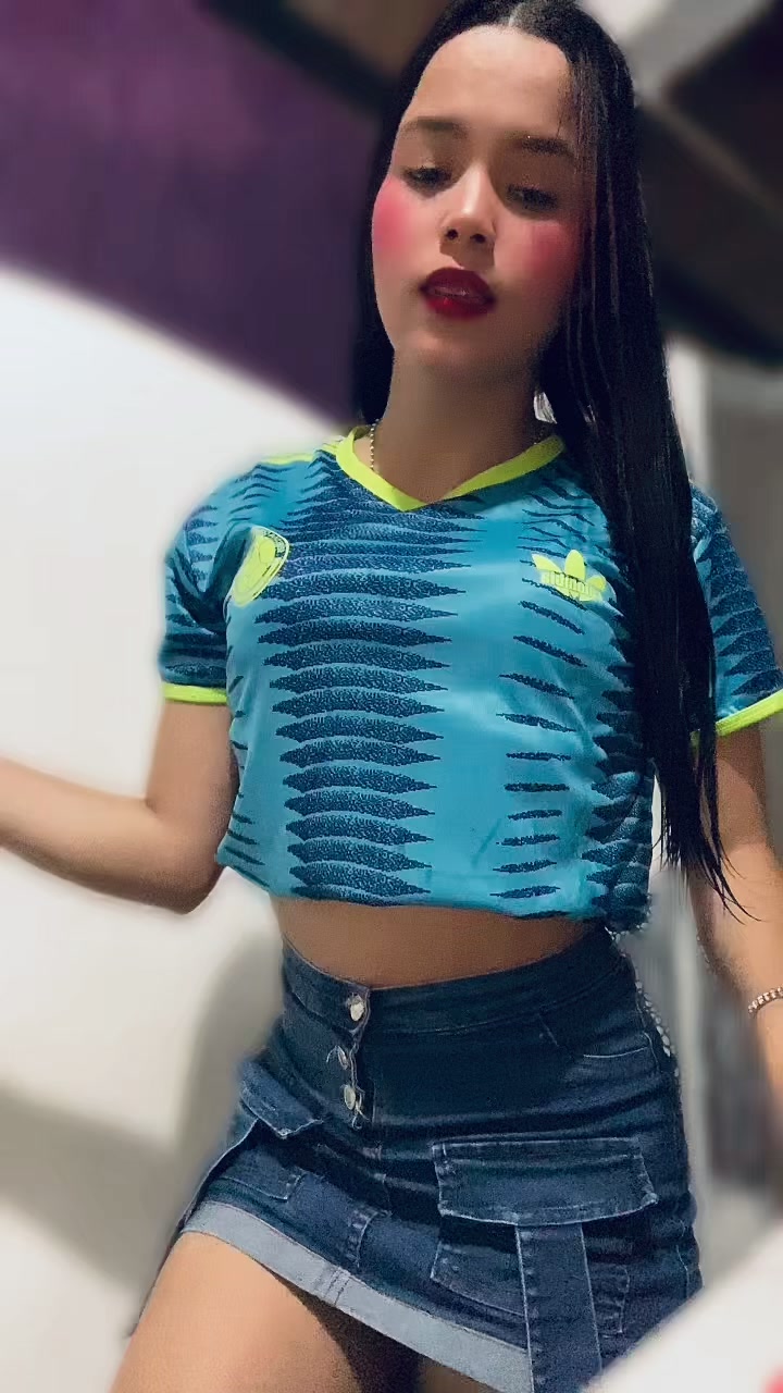 @Laura Reinoso ๐…