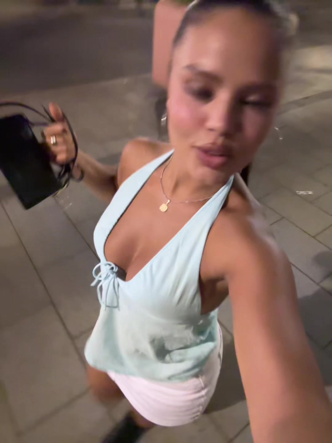 @1tzn3s