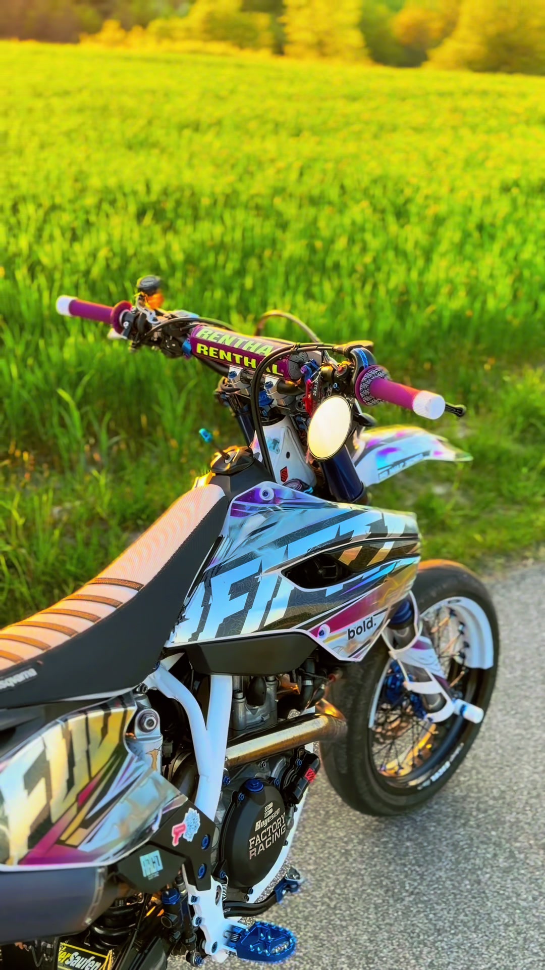 @Joni_moto