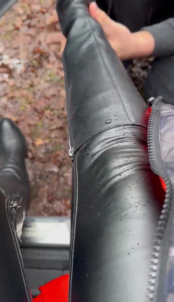 @DOMME🖤🕷️👢