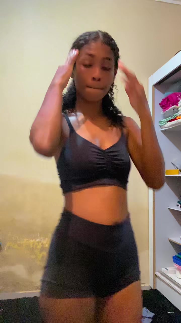 @💜